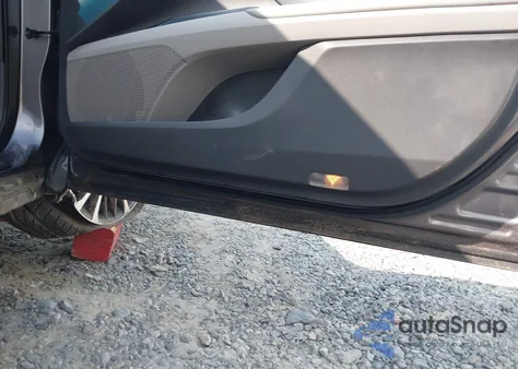 2018 Toyota Camry Se from USA, damaged, VIN 4T1B11HK4JU615710